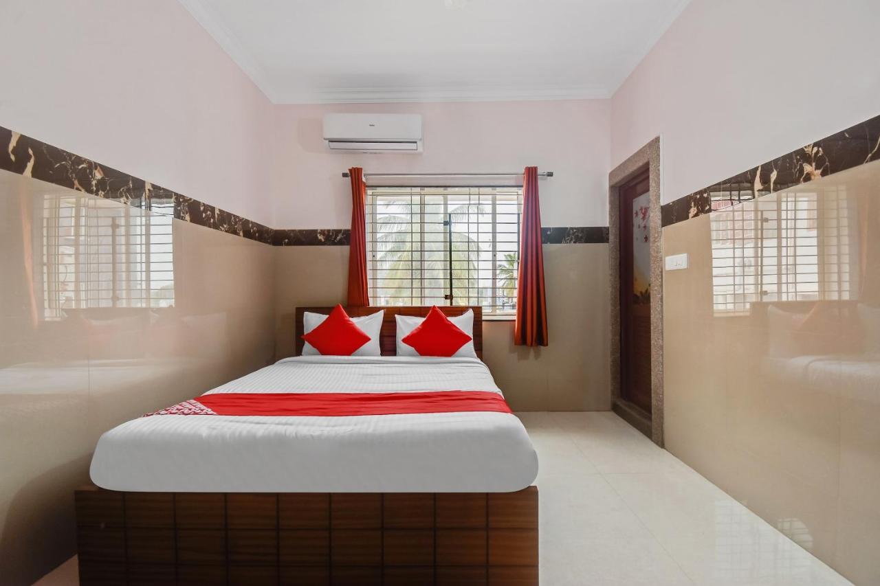 Hotel O Sri Sai Guru Comforts Yelahanka Kültér fotó