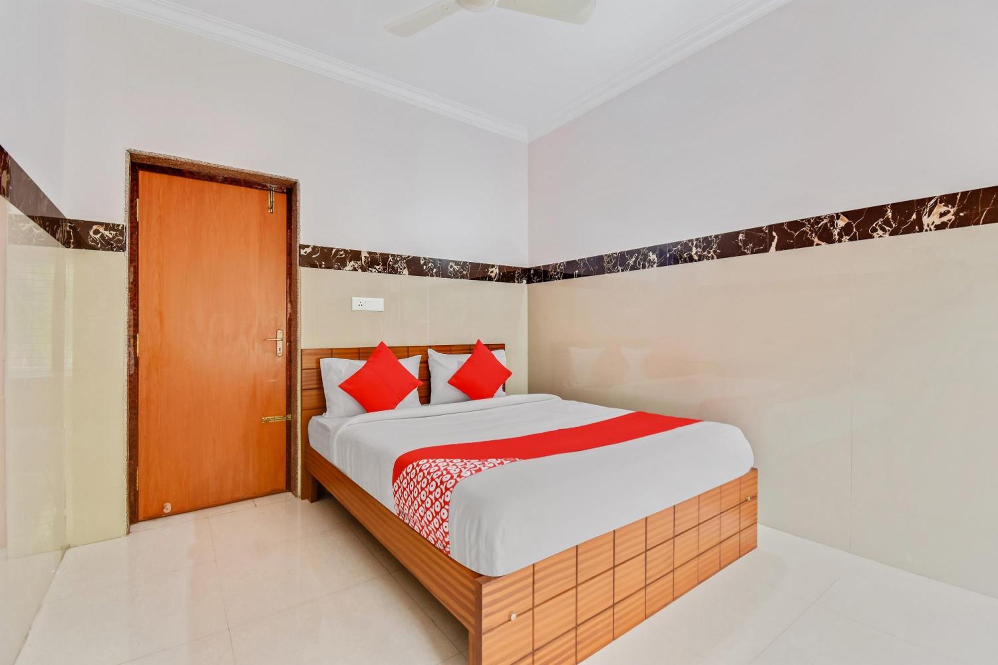 Hotel O Sri Sai Guru Comforts Yelahanka Kültér fotó
